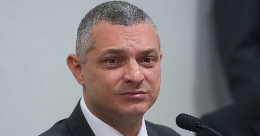 Ex-conselheiro do Carf flagrado com mais de R$ 1 milhão em casa alega inocência