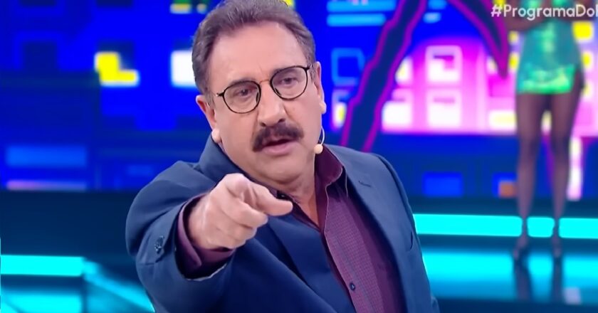 SBT expõe Ratinho em meio a polêmica com deputada federal