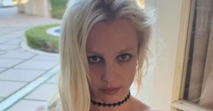 Britney Spears é detida após ser perseguida por uma hora e dirigir embriagada