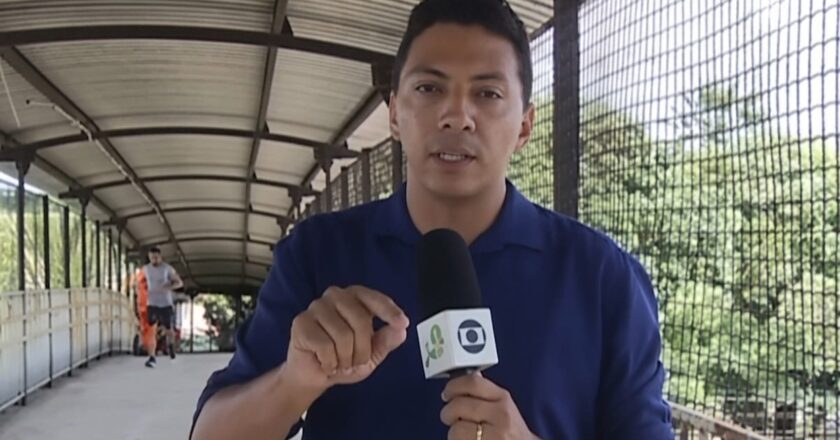 Indivíduo exibe ofensa e intimida jornalistas da Globo em via pública
