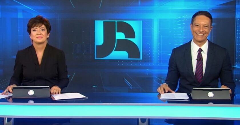 Record rompe o silêncio e se pronuncia sobre ação da PF contra instituição financeira de Edir Macedo.