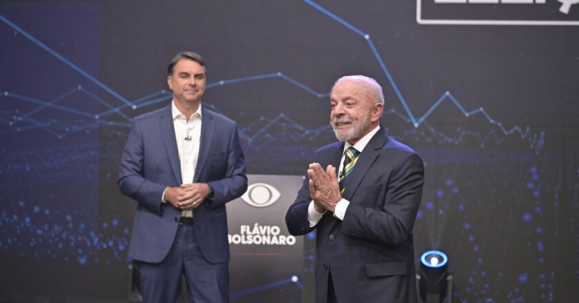 Globo se despede de Flávio Bolsonaro e estabelece diretrizes para o debate final da corrida presidencial